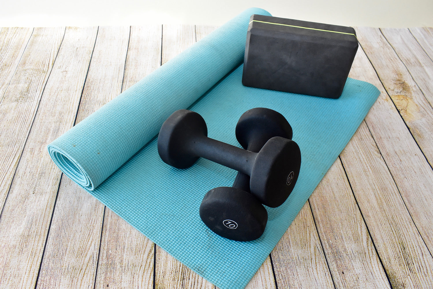 15 Fitness Gifts for People Who Love Exercising